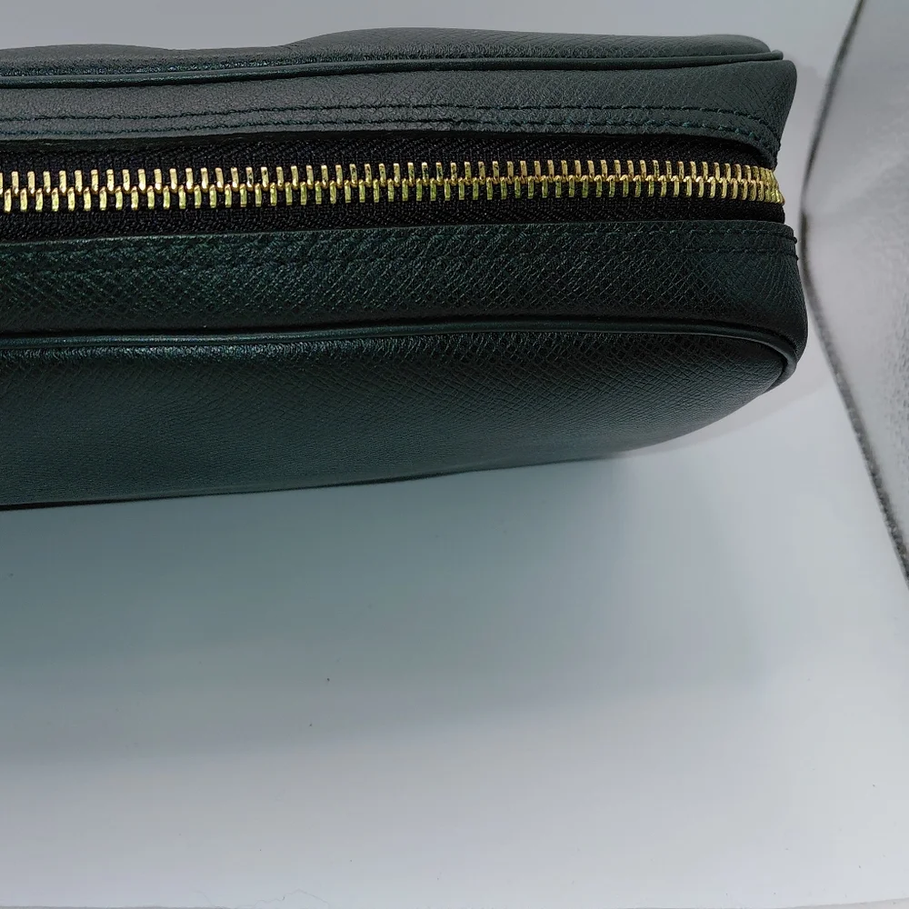 Louis Vuitton Dark Green Taiga Leather GM Trousse Toilette Pouch Bag Clutch Vtg